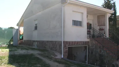 Casa unifamiliar en venta en Calle del Álamo, 396, cerca de Calle del Cerro, Uceda de 180.000 €