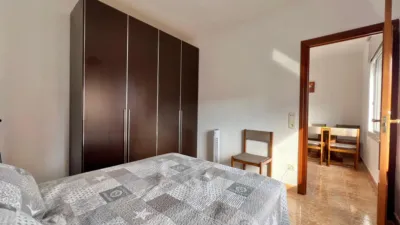 Piso en alquiler en Carrer dels Castillejos, cerca de Carrer de Santa Carolina - Imagen 4