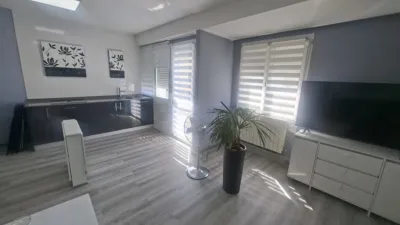 Apartment on Errege-Erregina Katolikoen Kalea photo 2