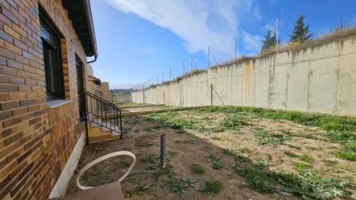 Chalet unifamiliar en alquiler en Calle del Obispo Antonio Palenzuela, La Lastrilla de 1.500 €<span>/mes</span>