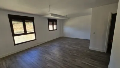 Chalet unifamiliar en alquiler en Calle del Obispo Antonio Palenzuela, La Lastrilla de 1.500 €<span>/mes</span>