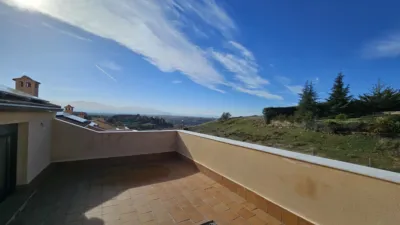 Chalet unifamiliar en alquiler en Calle del Obispo Antonio Palenzuela, La Lastrilla de 1.500 €<span>/mes</span>