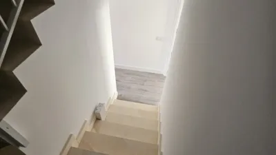 Chalet en alquiler en Calle del Obispo Antonio Palenzuela, 11, La Lastrilla de 1.500 €<span>/mes</span>