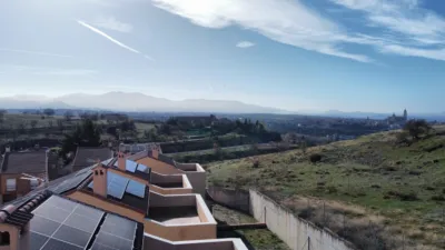 Chalet en alquiler en Calle del Obispo Antonio Palenzuela, 11, La Lastrilla de 1.500 €<span>/mes</span>