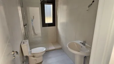 Chalet en alquiler en Calle del Obispo Antonio Palenzuela, 11, La Lastrilla de 1.500 €<span>/mes</span>