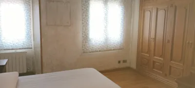 Dúplex en alquiler en Calle de San Agustín, 18, Centro (Segovia Capital) de 1.400 €<span>/mes</span>
