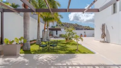 Single-family home in Costa Adeje photo 8