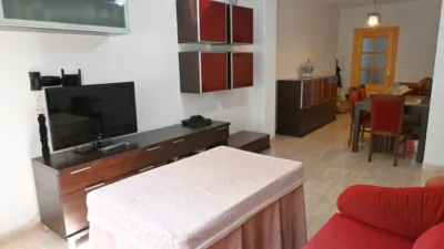Piso en venta en Calle de Santa Lucía, cerca de Calle de San Ramón, Zona Parque de la Ermita (Churriana de La Vega) de 189.900 €