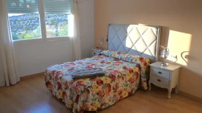Casa en venta en Calle Gredos, La Zubia de 360.000 €