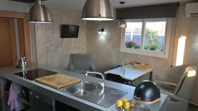 Casa en venta en Calle Gredos, La Zubia de 360.000 €