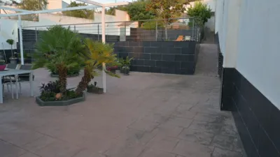 Casa en venta en Calle Gredos, La Zubia de 360.000 €