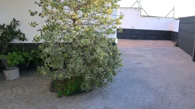Casa en venta en Calle Gredos, La Zubia de 360.000 €
