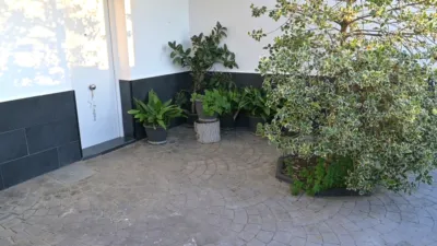 Casa en venta en Calle Gredos, La Zubia de 360.000 €