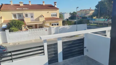 Detached house on La Font Roja street photo 21
