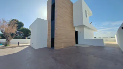 Detached house on La Font Roja street photo 36