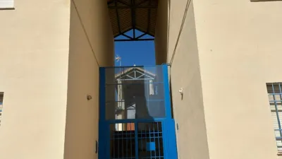 Piso en venta en Calle de Huelva - Más