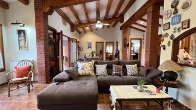 Detached house on Avinguda dels Arbres photo 4
