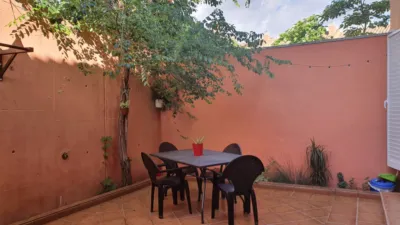 Casa adosada en alquiler en Aljamar, Aljamar (Tomares) de 1.250 €<span>/mes</span>