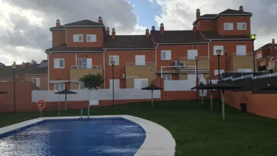 Casa adosada en alquiler en Aljamar, Aljamar (Tomares) de 1.250 €<span>/mes</span>
