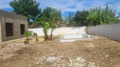 Chalet unifamiliar en venta en Ronda de los Azahares, Espartinas de 299.000 €