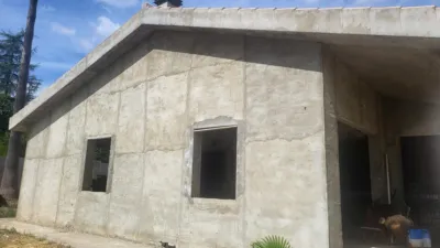 Chalet unifamiliar en venta en Ronda de los Azahares, Espartinas de 299.000 €