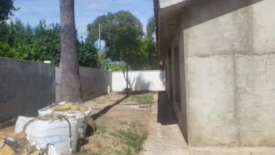 Chalet unifamiliar en venta en Ronda de los Azahares, Espartinas de 299.000 €
