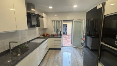 Chalet adosado en venta en Calle de Monfragüe, 1, Arco Norte-Avenida de España (Distrito Zona Centro. Dos Hermanas) de 286.990 €