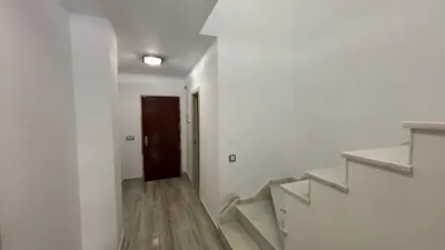 Chalet adosado en venta en Calle de Monfragüe, 1, Arco Norte-Avenida de España (Distrito Zona Centro. Dos Hermanas) de 286.990 €