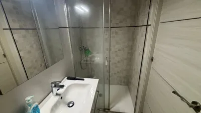 Chalet adosado en venta en Calle de Monfragüe, 1, Arco Norte-Avenida de España (Distrito Zona Centro. Dos Hermanas) de 286.990 €