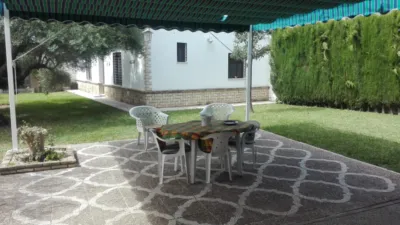 Chalet unifamiliar en alquiler en Bollullos de La Mitación, Bollullos de la Mitación de 1.600 €<span>/mes</span>