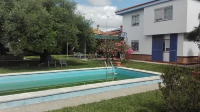 Chalet unifamiliar en alquiler en Bollullos de La Mitación, Bollullos de la Mitación de 1.600 €<span>/mes</span>