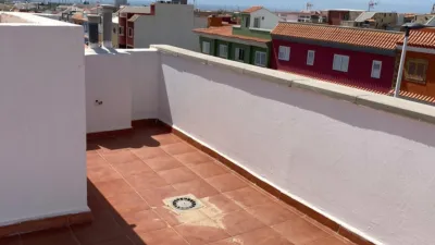 Chalet adosado en venta en Calle Chácara, Cruce de Arinaga (Agüimes) de 327.000 €