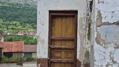House on La Ferrera Street photo 3