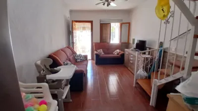 Casa adosada en venta en Calle de Gerona, Los Alcázares de 130.000 €