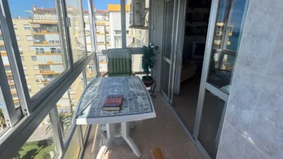 Apartment on Avenida Torre Ladeada, No. 1015 photo 4