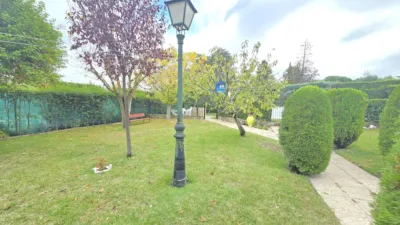 Chalet unifamiliar en venta en Calle del Mar Egeo, El Guijo-Colonia España (Galapagar) de 680.000 €