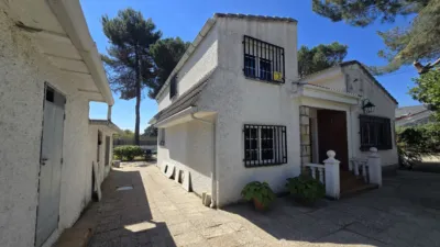 Detached family home on Calle de Toledo photo 3