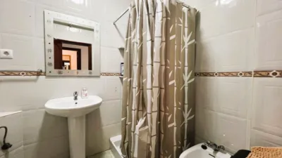 Piso en venta en Calle Salvador del Mundo, San José-Varela-La Laguna (Cádiz Capital) de 249.000 €