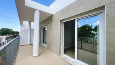 Semi-detached house on Avenida Portus Gaditanus photo 2