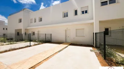 Semi-detached house on Avenida Portus Gaditanus photo 6
