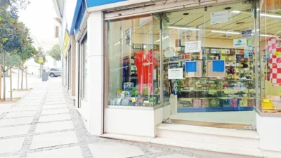 Local comercial en venta en Plaza del Humor - Vista 3