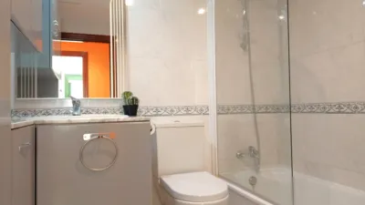 Apartment on Rúa de Eduardo Blanco Amor photo 14