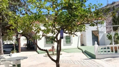 Rustic chalet on Calle Moralillo photo 27