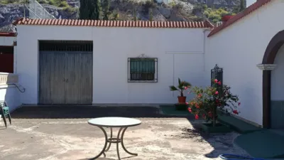 Rustic chalet on Calle Moralillo photo 35