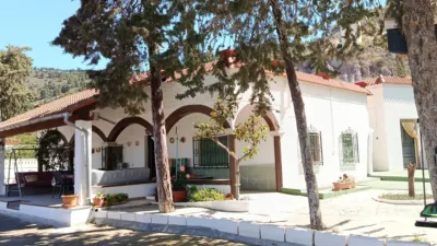Rustic chalet on Calle Moralillo photo 28