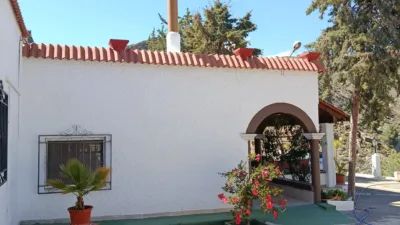 Rustic chalet on Calle Moralillo photo 42