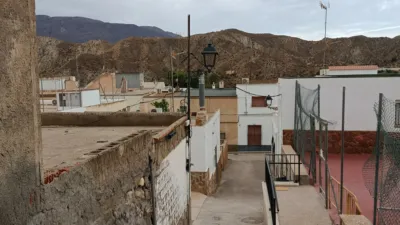House on Calle Real photo 13