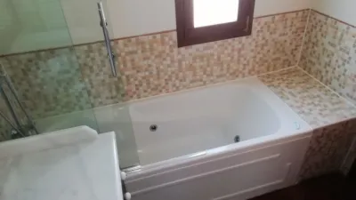 Semi-detached chalet on Calle de Segovia photo 28