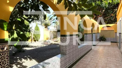 House on Calle de la Alameda photo 5