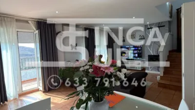 Semi-detached house on Avenida de la Envia photo 4
